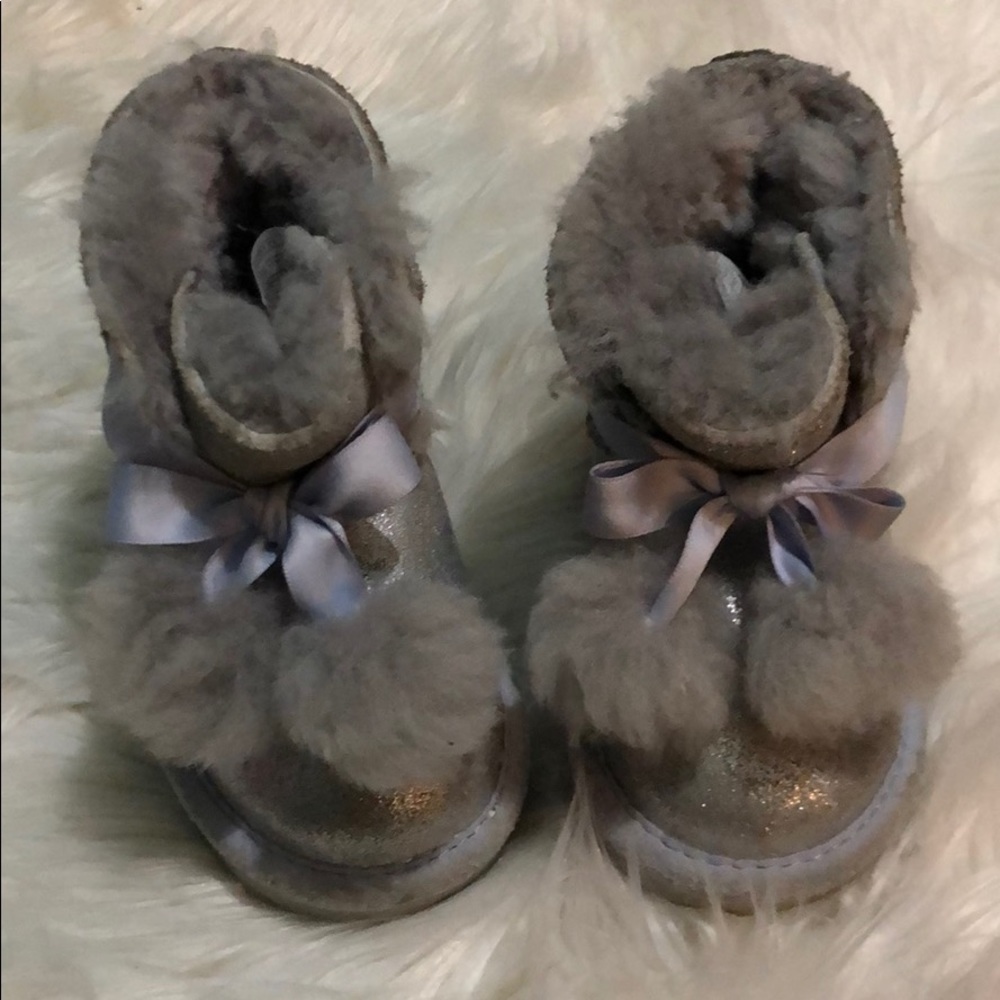 WORN Toddler ugg boots NO OFFERS